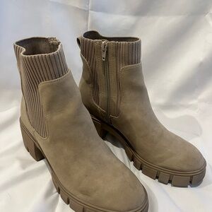 Women's Tan Ankle Boots